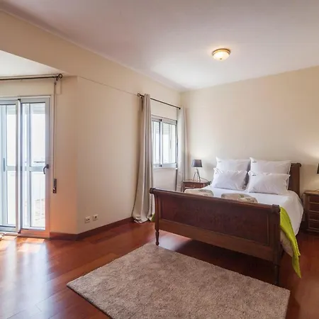 Deluxe Marina * Ponta Delgada