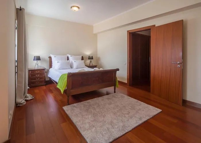 아파트 Deluxe Marina Ponta Delgada